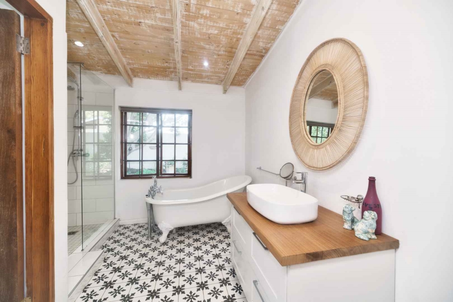 3 Bedroom Property for Sale in Northcliff Western Cape